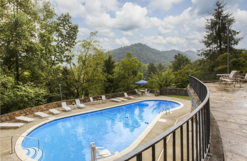 Outdoor pool at The Fabulous Chalet Inn.