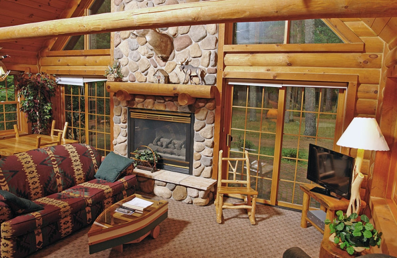 Cabin living room at The Beacons of Minocqua.