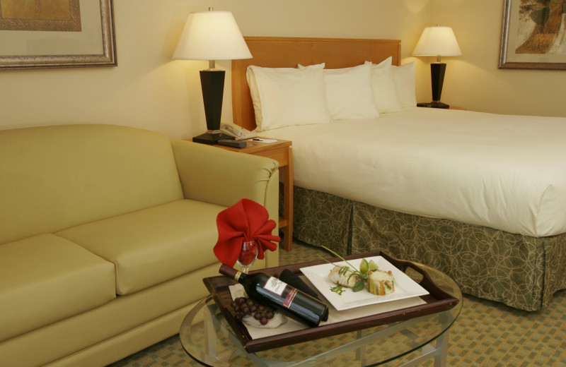 Guest room at The Florida Hotel and Conference Center.