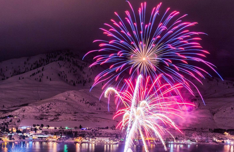 Fireworks at Mountain View Lodge.