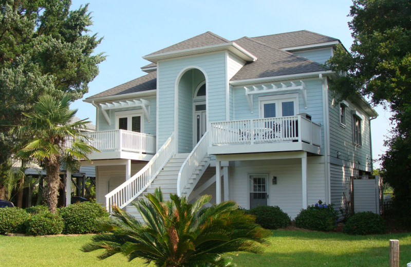 Rental exterior at Oak Island Accomodations.