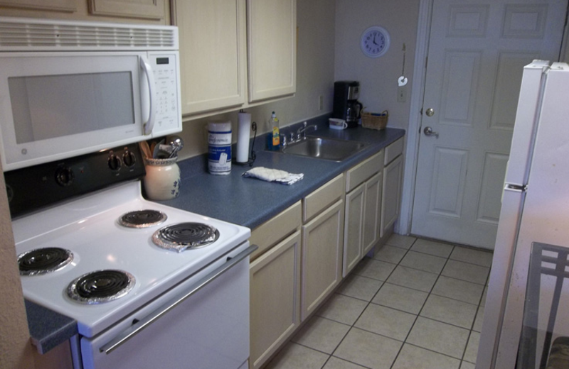 Guest kitchen at Sea Breeze Suites Port Aransas.