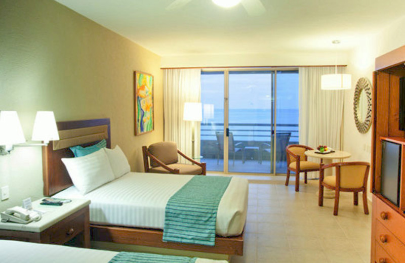 Guest Room at Hola Grand Faro Los Cabos