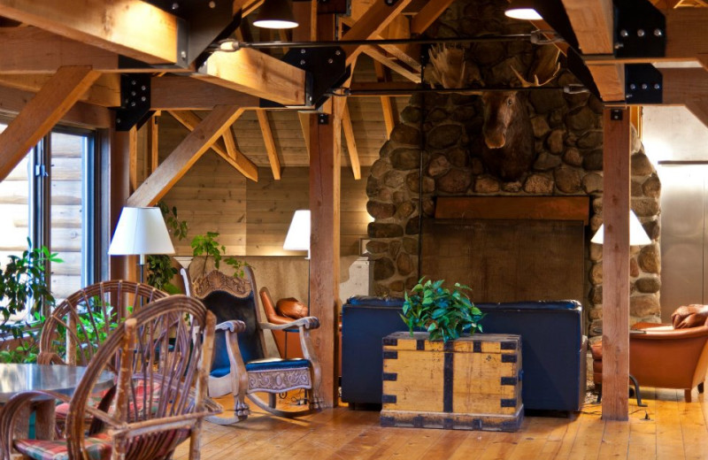 Lounge area at Drummond Island Resort.