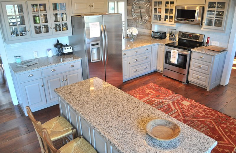 Rental kitchen at Mountain Vista Rentals.