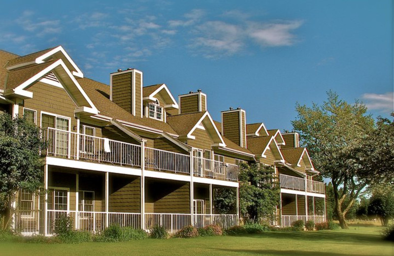 Exterior View of Baileys Harbor Resort 