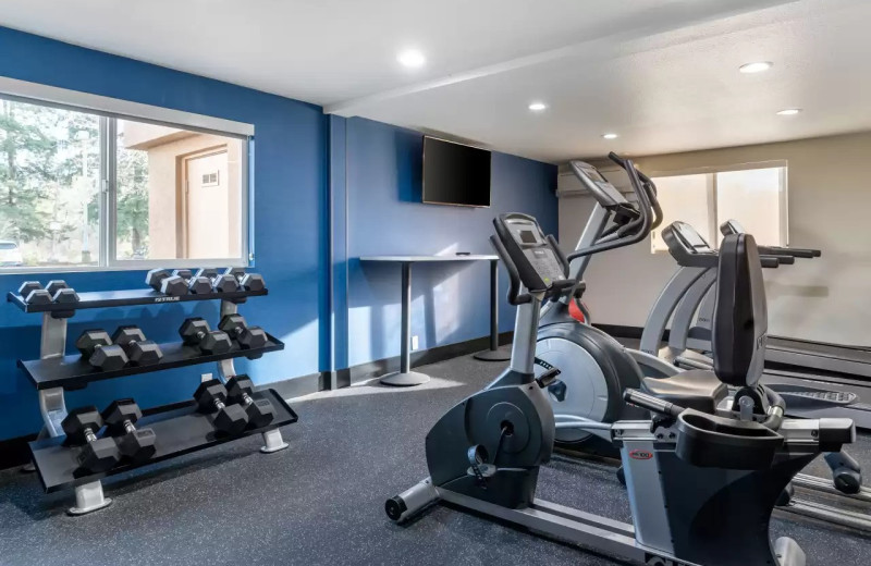 Gym at Comfort Inn 
