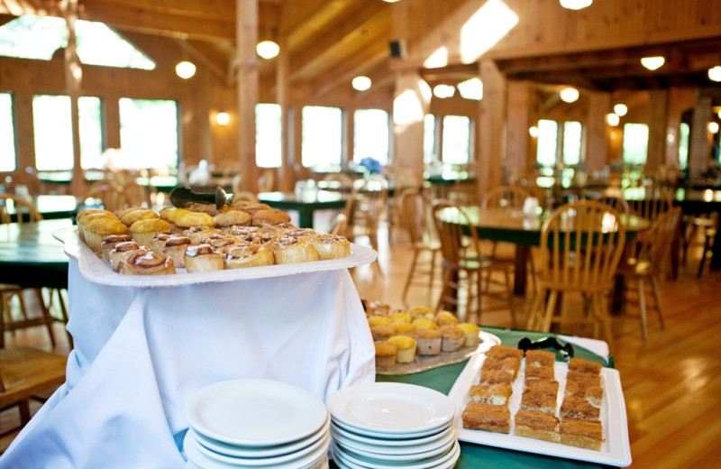 Dining at Rockywold-Deephaven Camps.