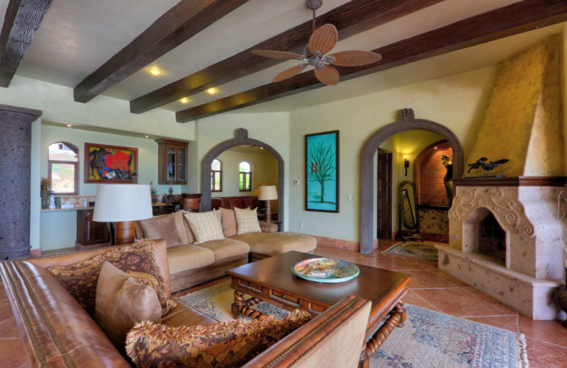 Living room at Casa Mar y Estrella.