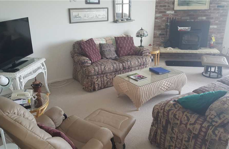 Rental living room at Gearhart by the Sea.