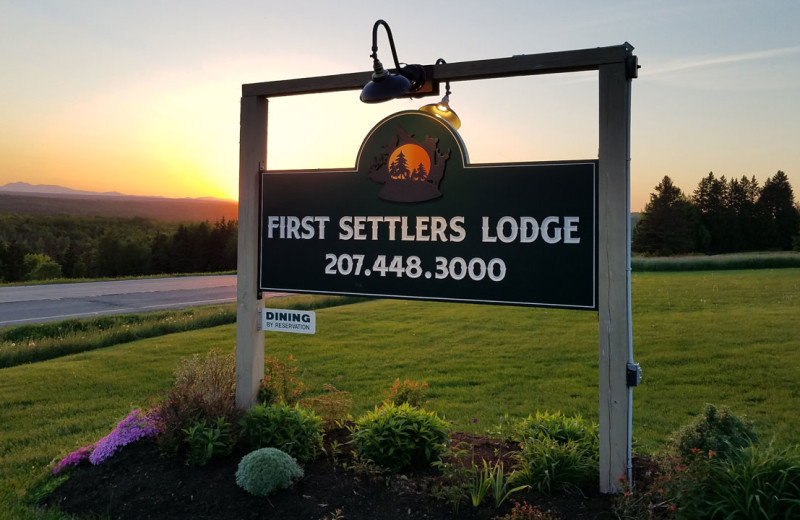 Exterior view of First Settler's Lodge.