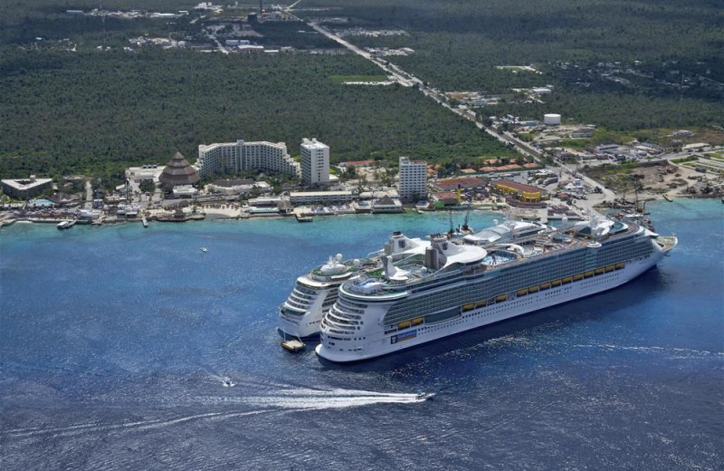 Exterior view of Park Royal Cozumel.