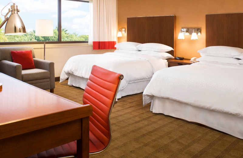 Guest room at Four Points by Sheraton Saginaw.