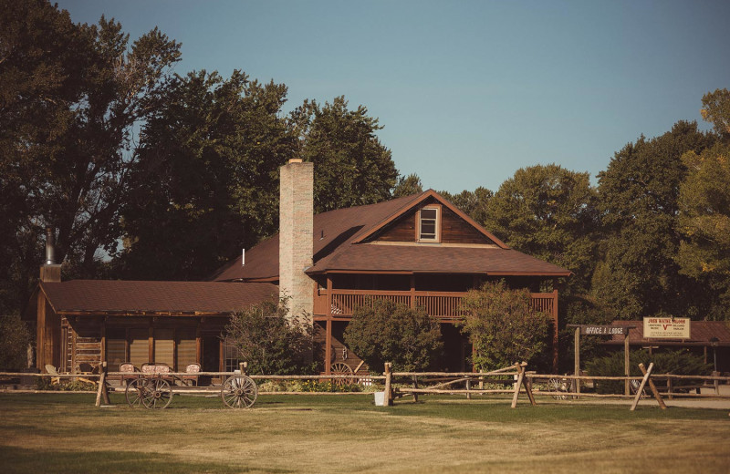 Exterior view of Vee Bar Guest Ranch.