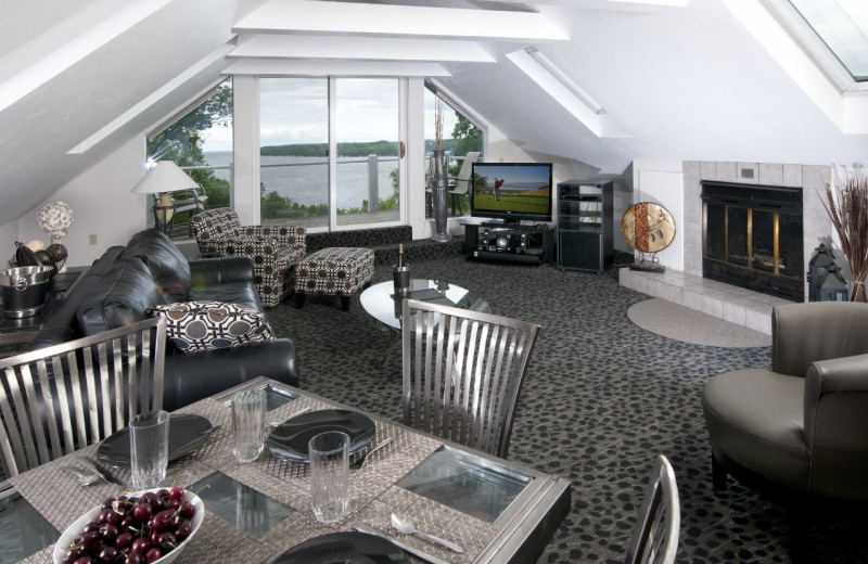 Great room in the Penthouse Suite at the Country House Resort.