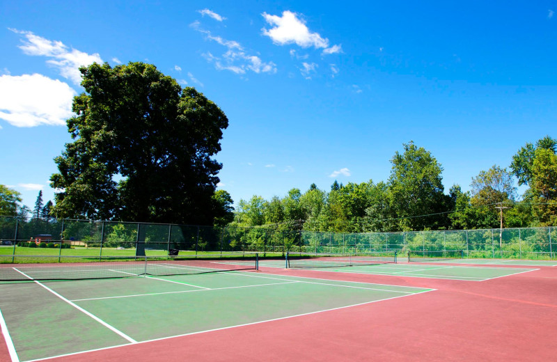 Tennis court at Zion Honor's Haven Retreat & Conference.