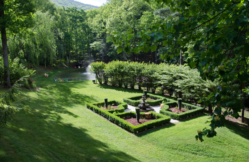 Garden atAsheville Cabins of Willow Winds.