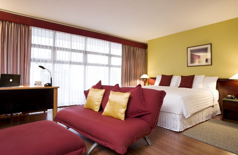 Guest room at Barceo Palma Real.