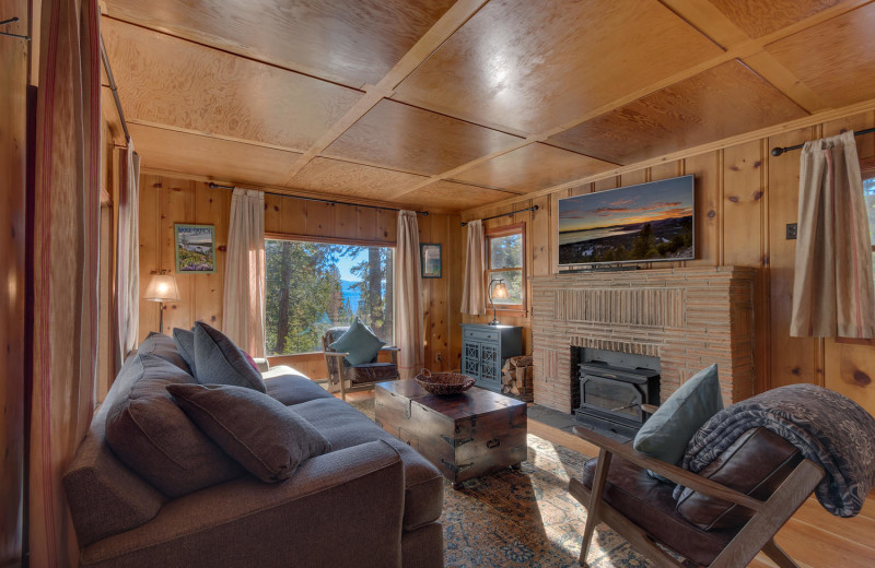 Rental living room at Tahoe Getaways.