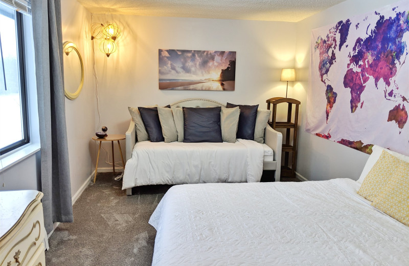 Guest room at Hop & Vine Inn.