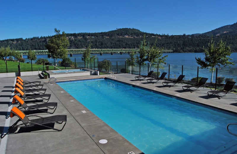 Pool View at  Hood River Inn 