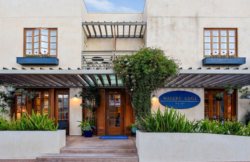 Exterior view of Waters Edge Hotel Tiburon.