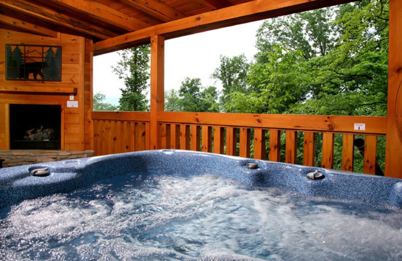 Rental hot tub at Jackson Mountain Homes.