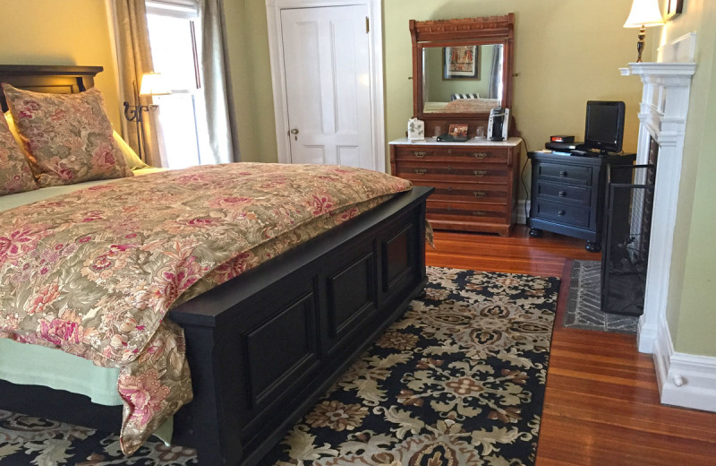 Guest room at Birchwood Inn.