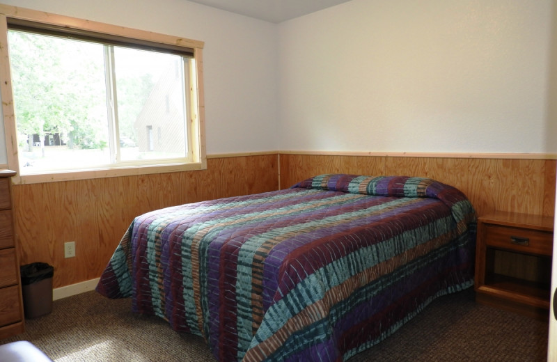 Cabin bedroom at Gull Four Seasons Resort.