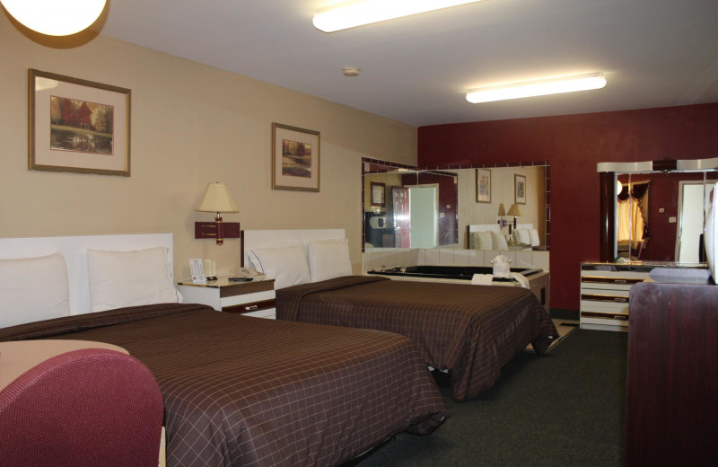 Guest room at Atlantic City Liberty Inn.