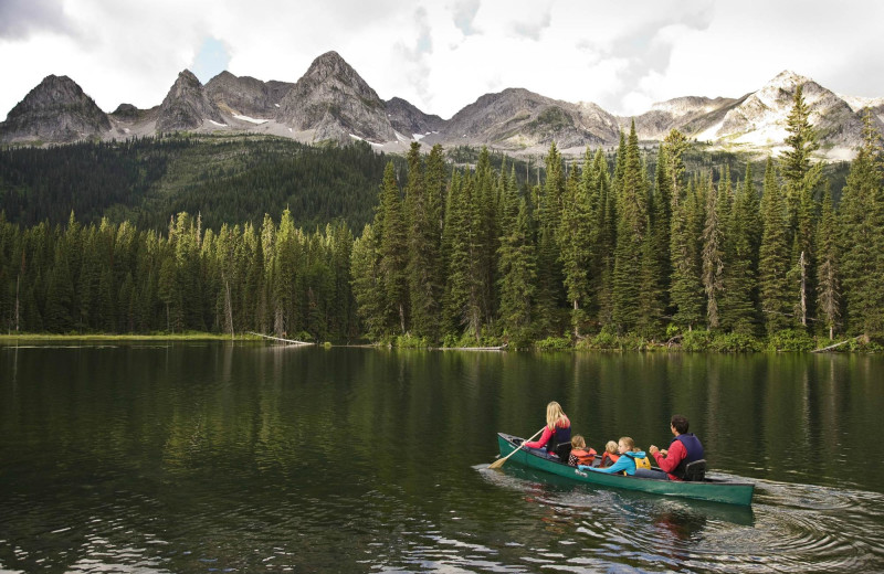 Canoeing at Island Lake Lodge.