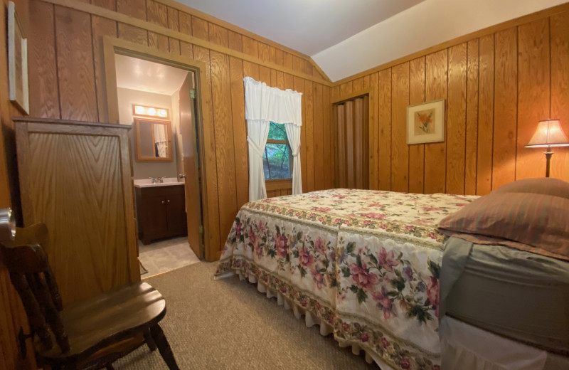 Cabin bedroom at Upper Cullen Resort.