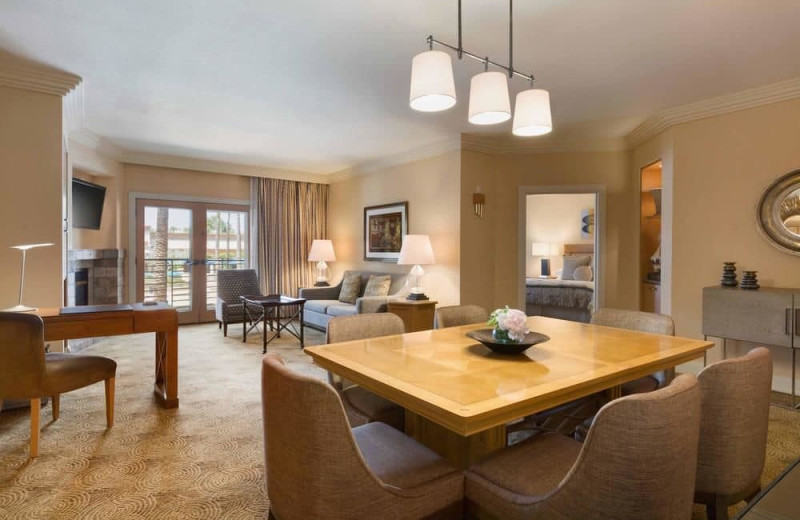 Guest room at Hilton Scottsdale Resort & Villas.