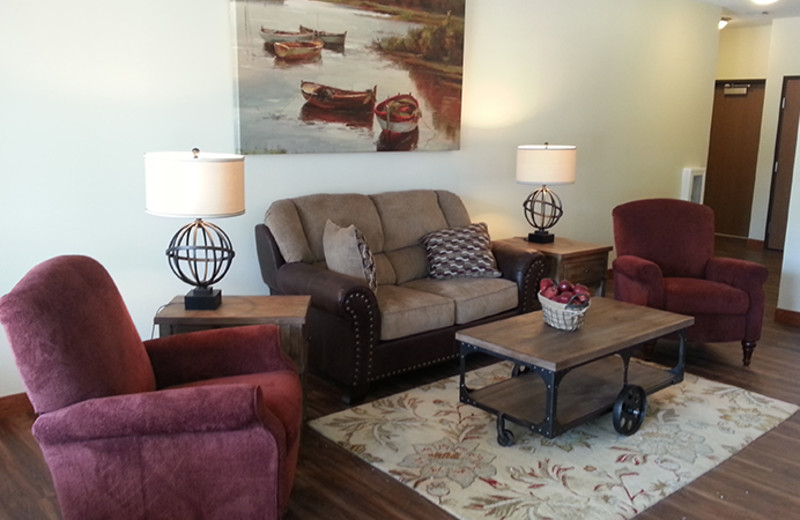 Sitting area at Battle Lake Motel.