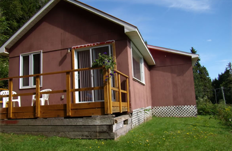 Exterior view of Bayview Motel, Chalets & RV Park.