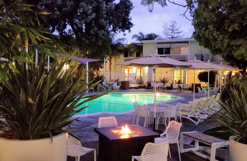 Outdoor pool at Wild Palms Hotel Sunnyvale.