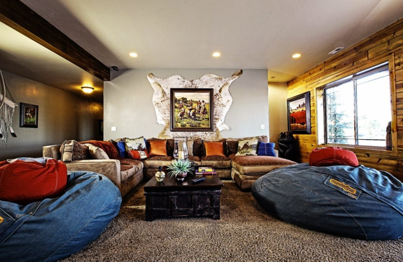 Living room at Bryce Canyon Estate.