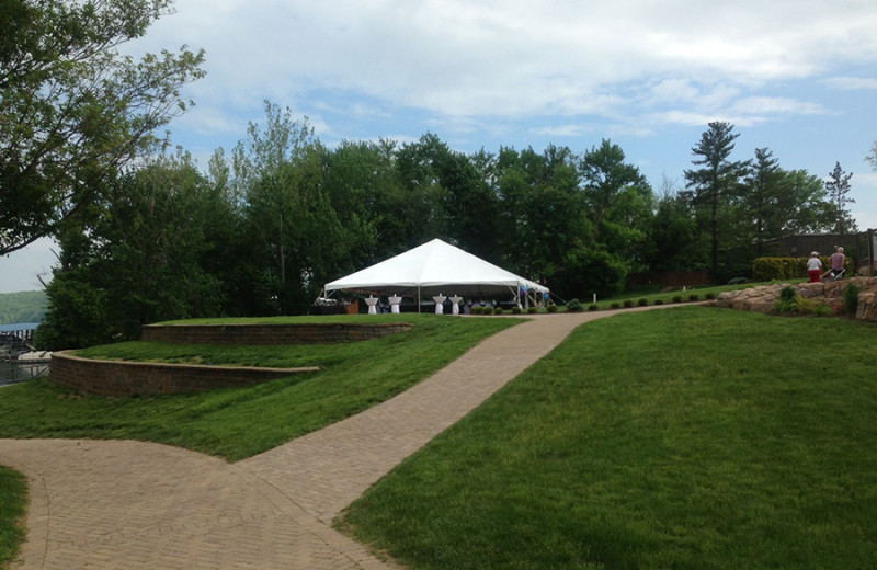 Wedding reception at Fourwinds Resort & Marina.