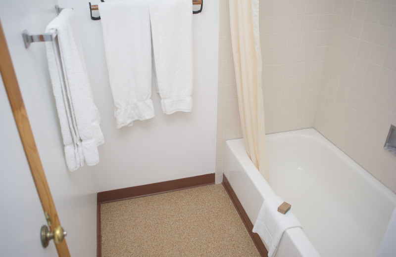 Cabin bathroom at Triangle X Ranch.