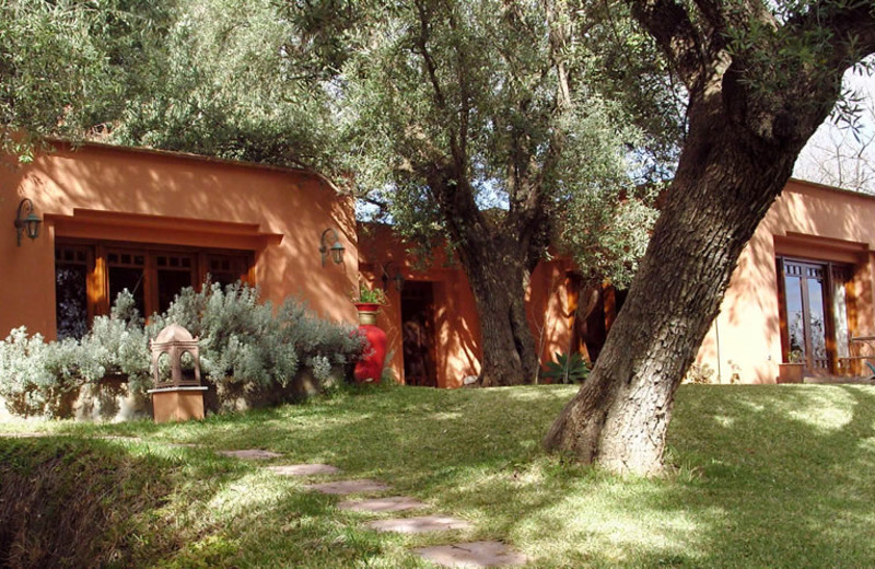 Exterior view of Maroc Lodge.