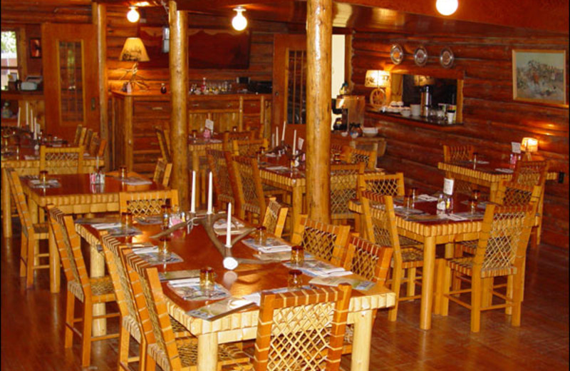 Dining area at Shoshone Lodge & Guest Ranch.