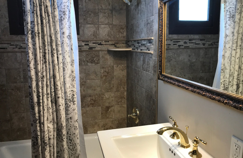 Guest bathroom at Riverside Hot Springs Inn & Spa.