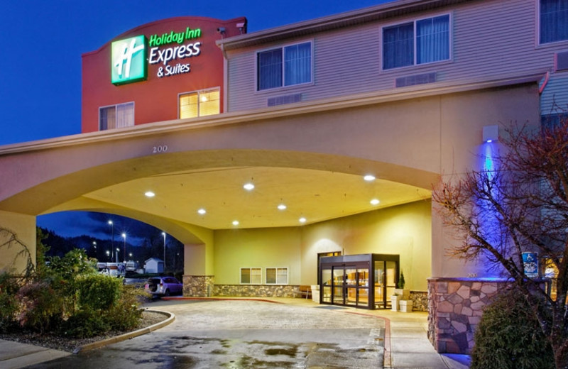Holiday Inn Express & Suites Canyonville (Canyonville, OR) Resort