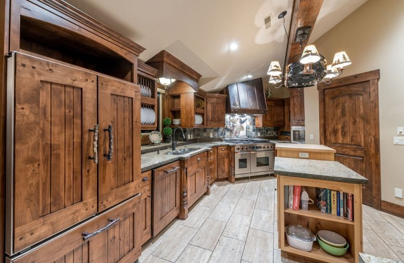 Rental kitchen at Lakeside Resort Properties.