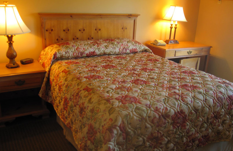 Guest room at Severn Lodge.