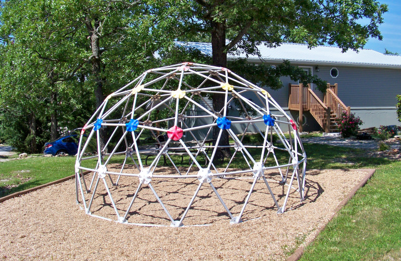 The kids are sure to love the onsite jungle gym at Tribesman Resort.