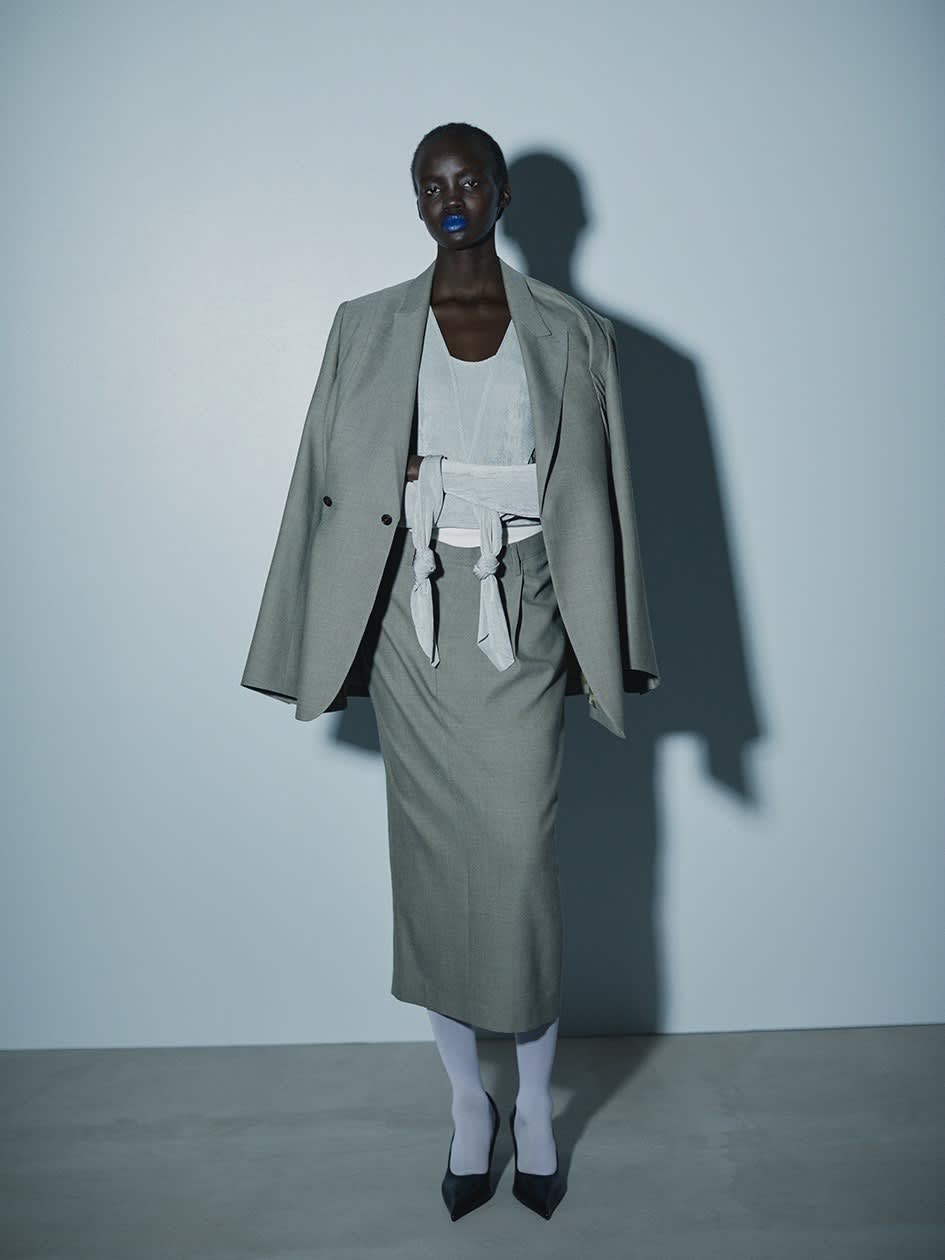 IRENE Fall/Winter 2024 | RESTIR リステア IRENE Fall/Winter 2024 | RESTIR リステア