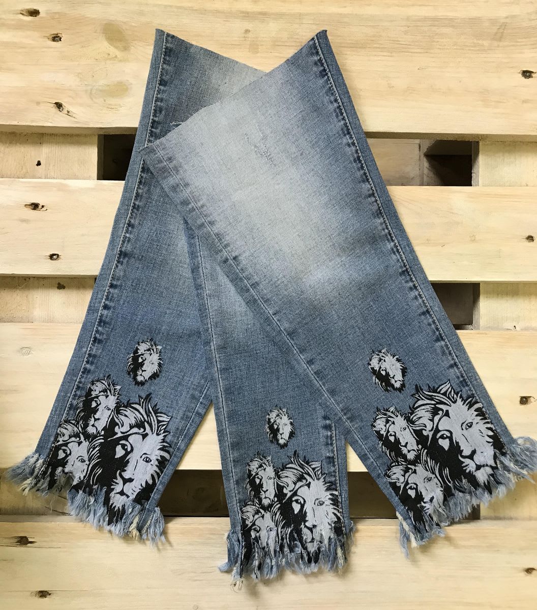 Oroszlános farmernadrág szár | Rethy Fashion