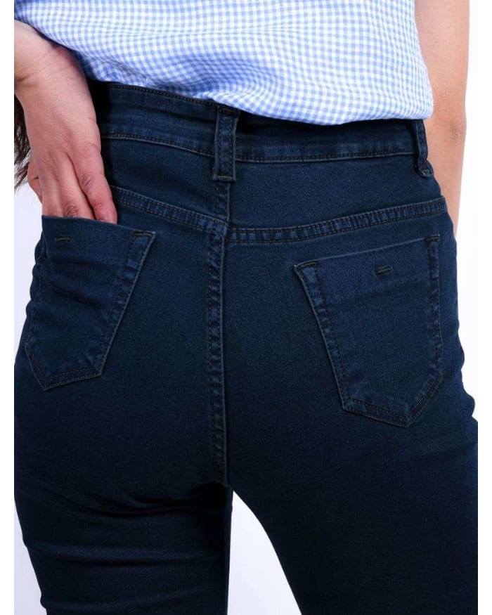 a woman's back pocket