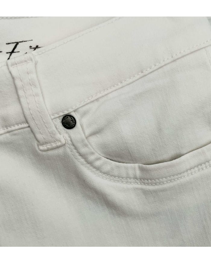 a close up of a pocket